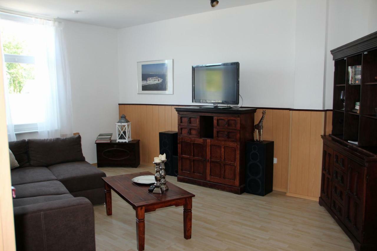 Kapitans Huus Apartment Westoverledingen Exterior photo