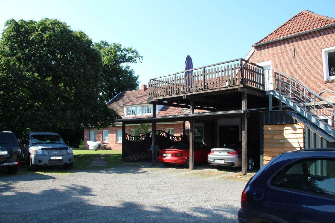 Kapitans Huus Apartment Westoverledingen Exterior photo
